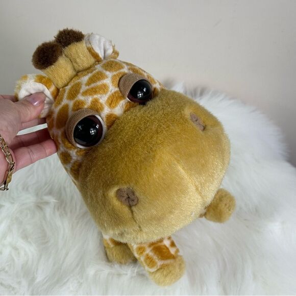Adorable Giraffe Plush Toy - Picture 8 of 8